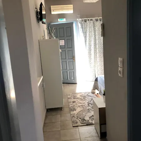 Kakovatos Apartmán *