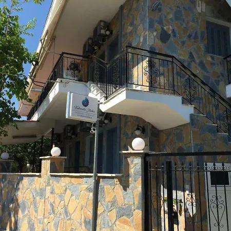 Kakovatos Apartment