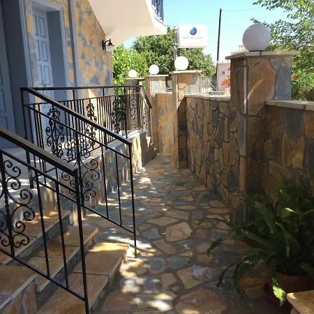 Apartment Kakovatos *