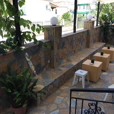 Kakovatos Apartmán *
